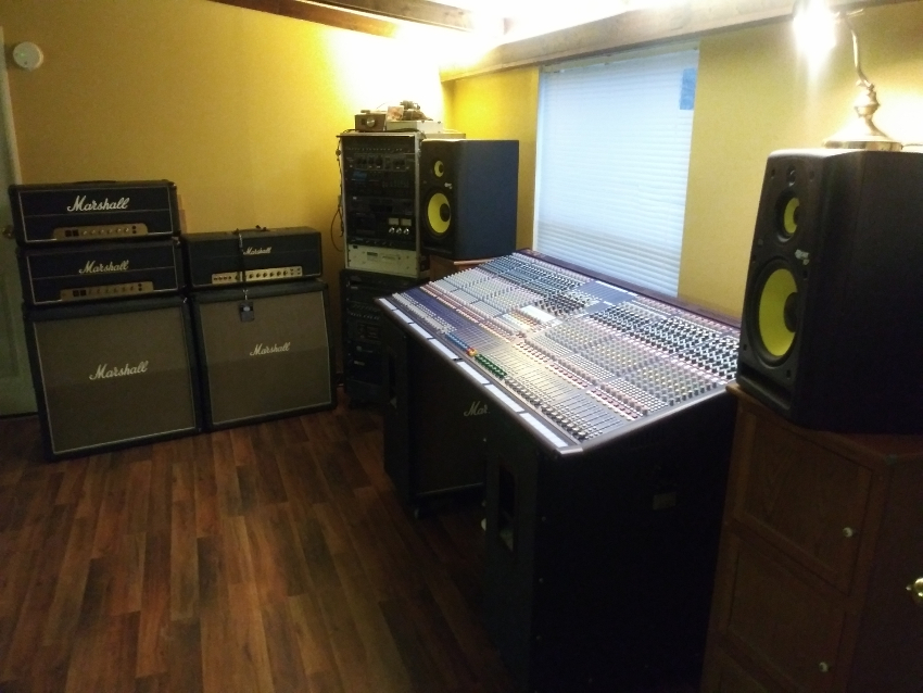 Midas Verona 480 audio desk