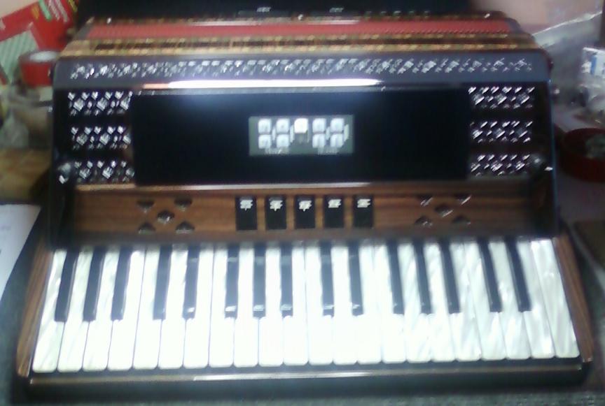 Tyrolian Music Tech Midi